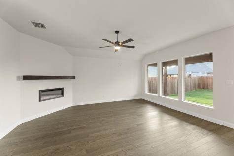 51 Magpie Street Joshua TX 76058