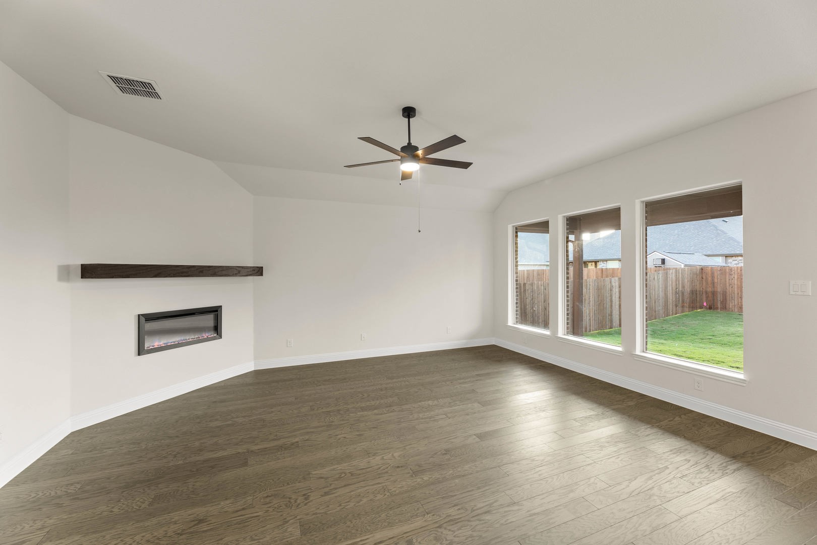 51 Magpie Street Joshua TX 76058