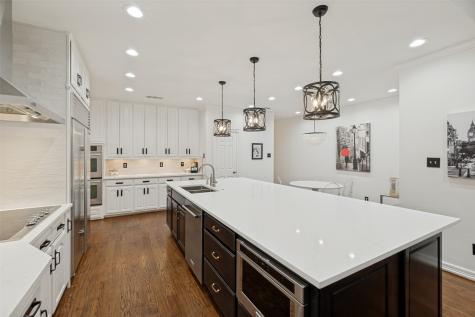 6822 Meadow Road Dallas TX 75230