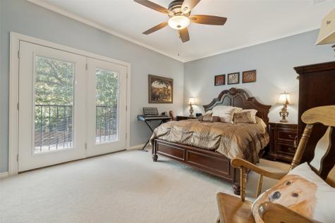 6822 Meadow Road Dallas TX 75230