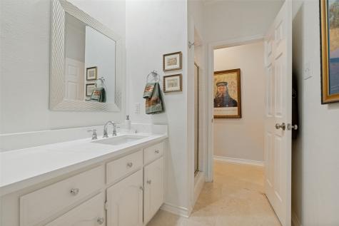 6822 Meadow Road Dallas TX 75230