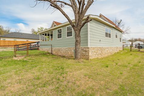412 N Kirk Street Hico TX 76457