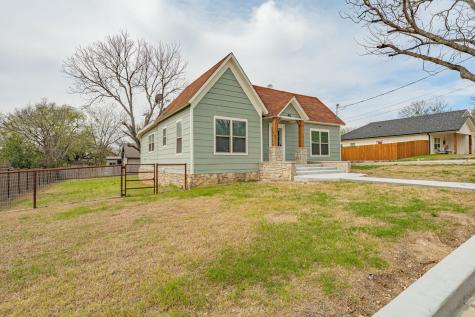 412 N Kirk Street Hico TX 76457