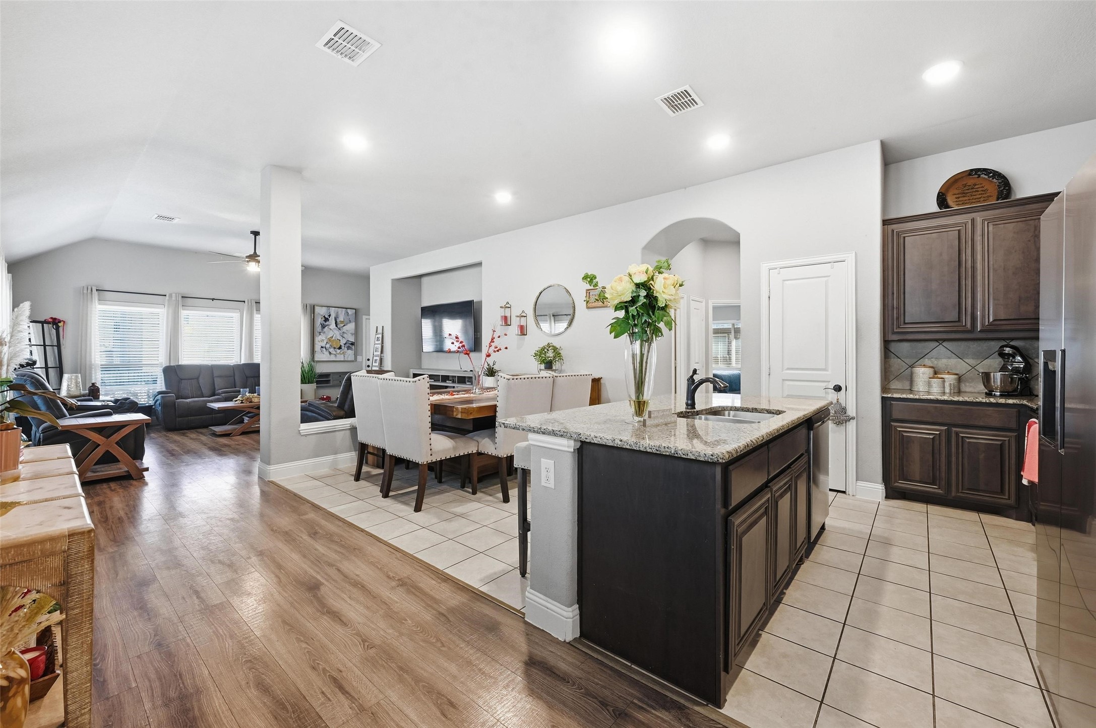 4248 Old Timber Lane Fort Worth TX 76036
