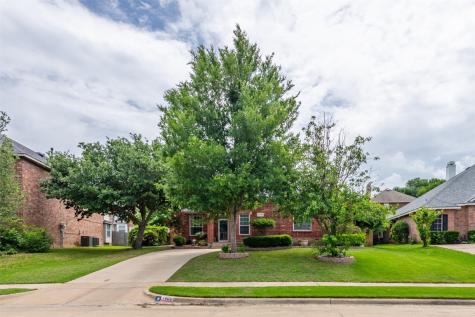 1409 Blue Gill Lane Crowley TX 76036