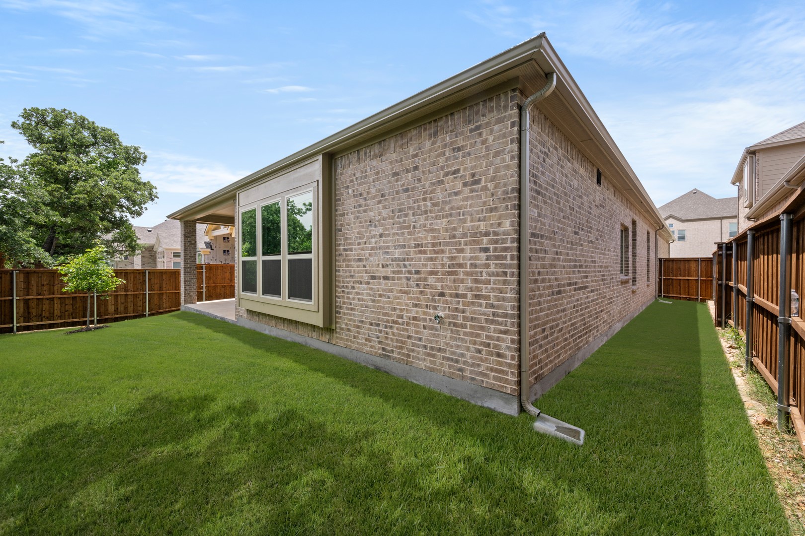 1616 Olympia Avenue Corinth TX 76208