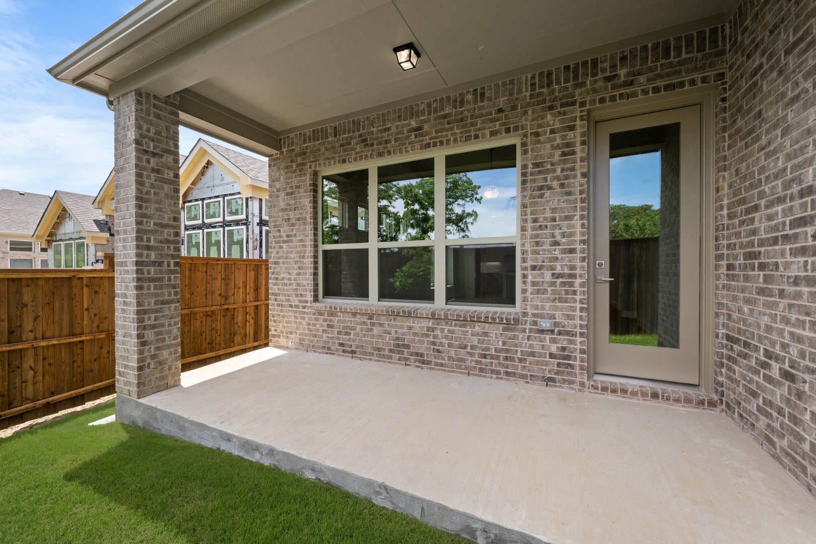 1616 Olympia Avenue Corinth TX 76208