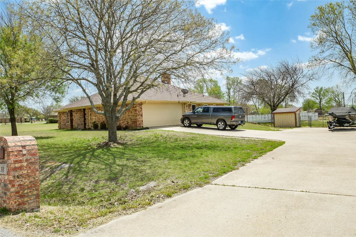 131 Regent Row Willow Park TX 76087