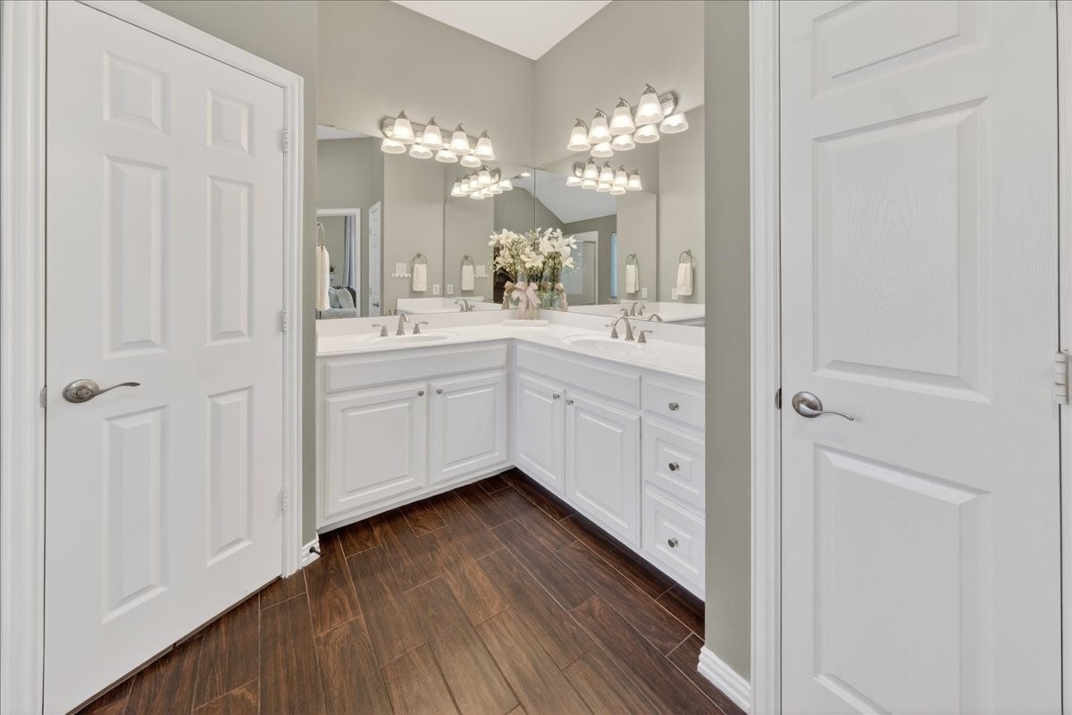 925 Ascension Drive Hurst TX 76053