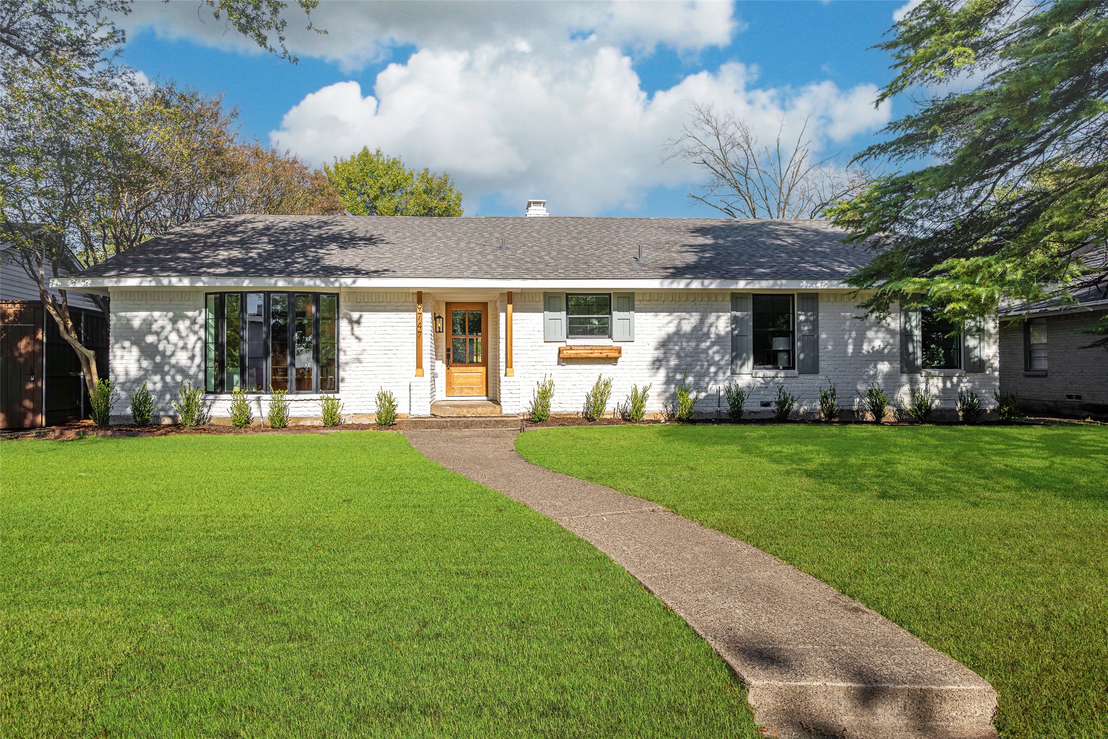 9747 Parkford Drive Dallas TX 75238
