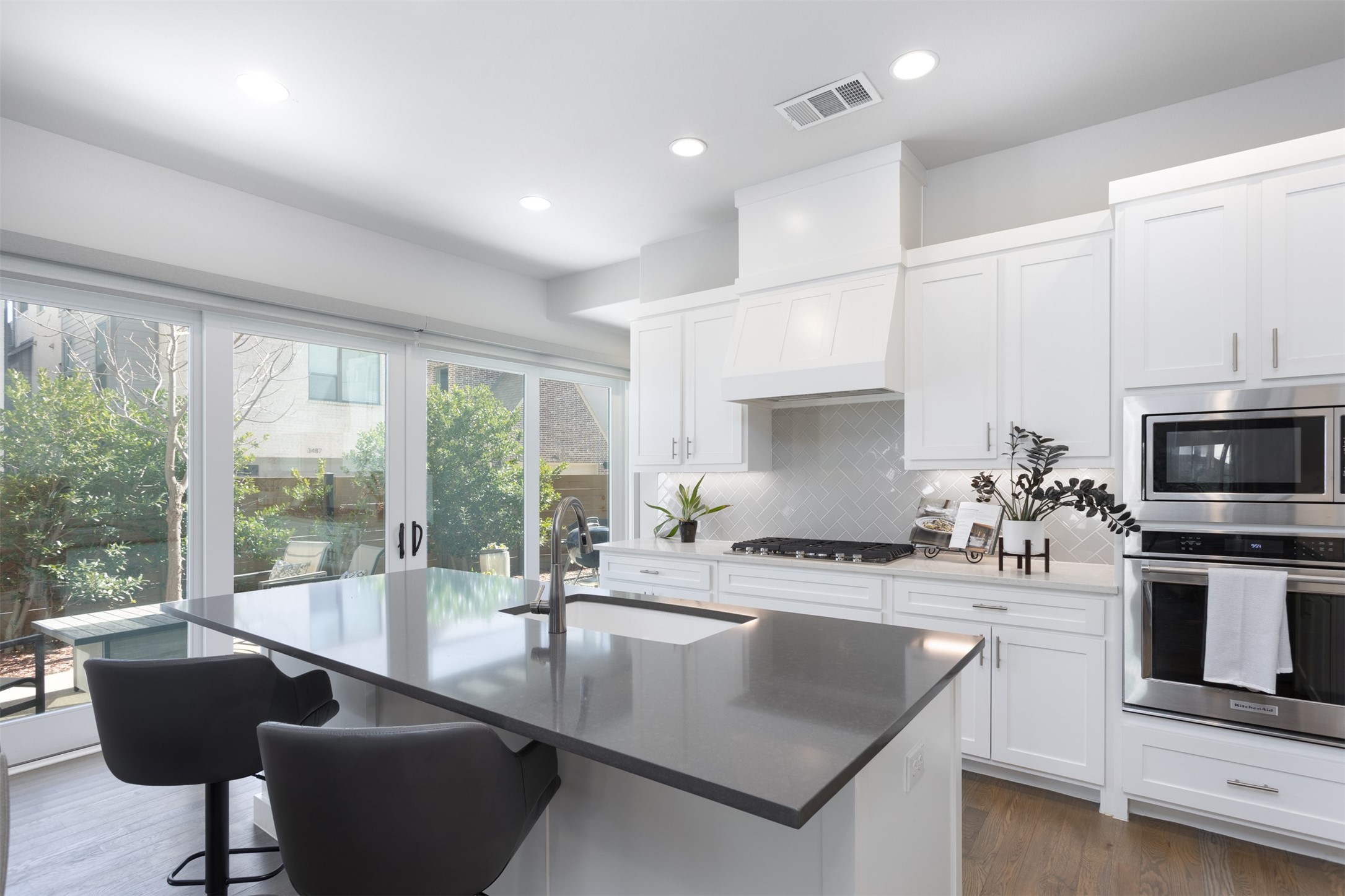 1578 E Cityline Drive Richardson TX 75082