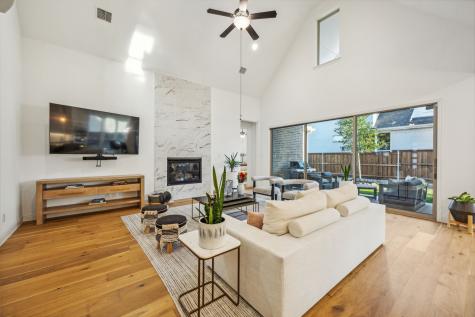 8365 Western The Colony TX 75056
