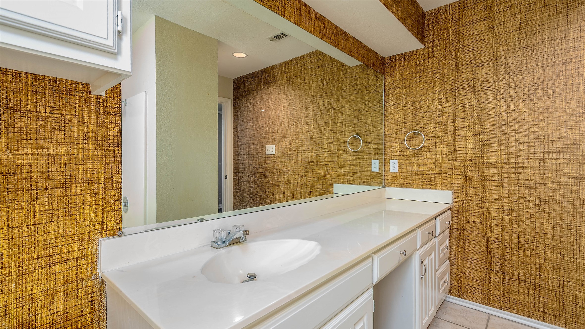 4226 John Court Flower Mound TX 75028