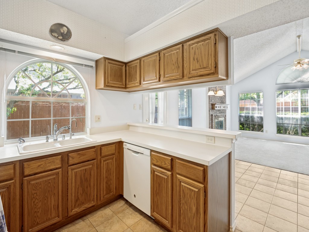 3303 Greenglen Circle Carrollton TX 75007