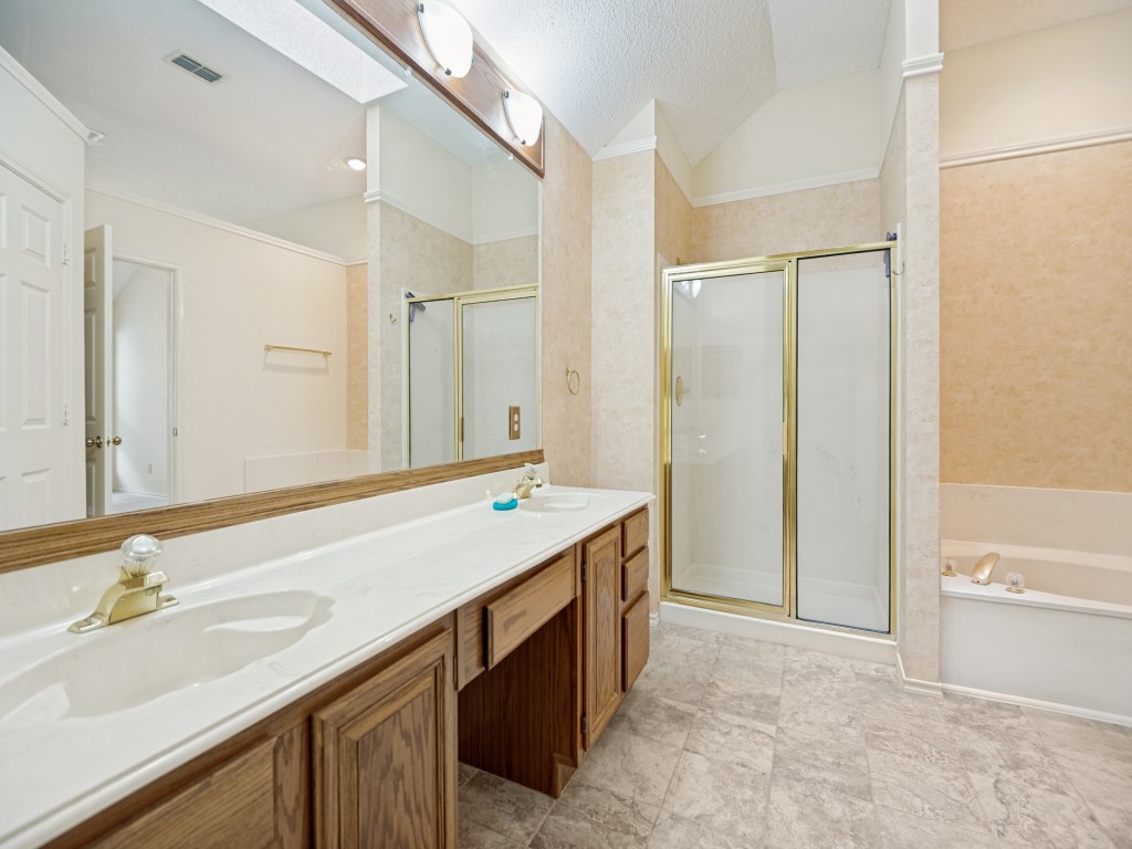 3303 Greenglen Circle Carrollton TX 75007