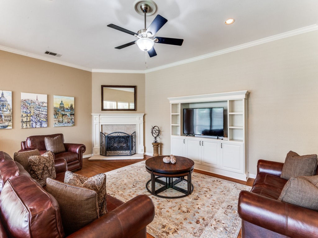 2632 Torrey Pines Drive Fort Worth TX 76109