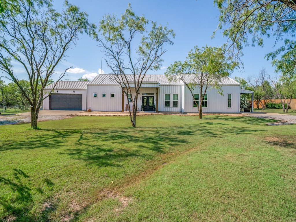245 Vickie Lane Gunter TX 75058