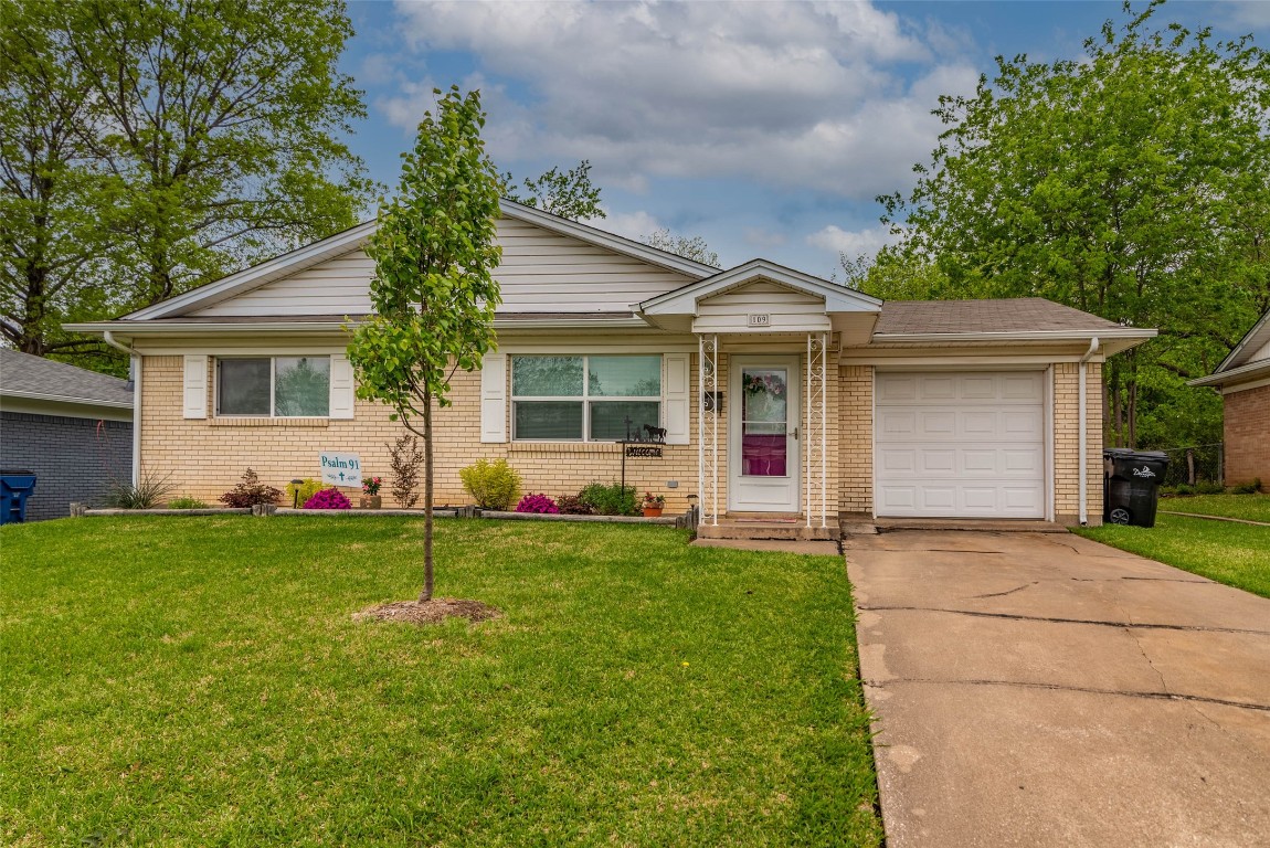 109 N Lynn Avenue Denison TX 75020