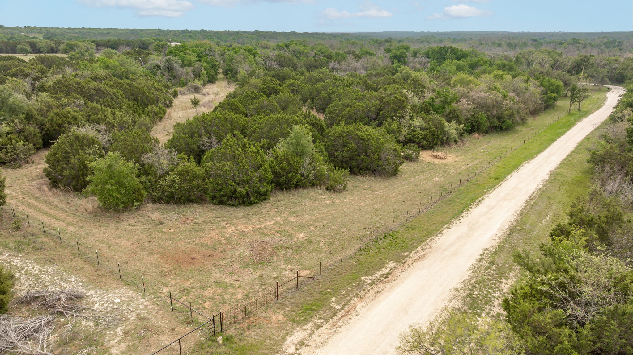 2523 Cr 218 Hico TX 76457