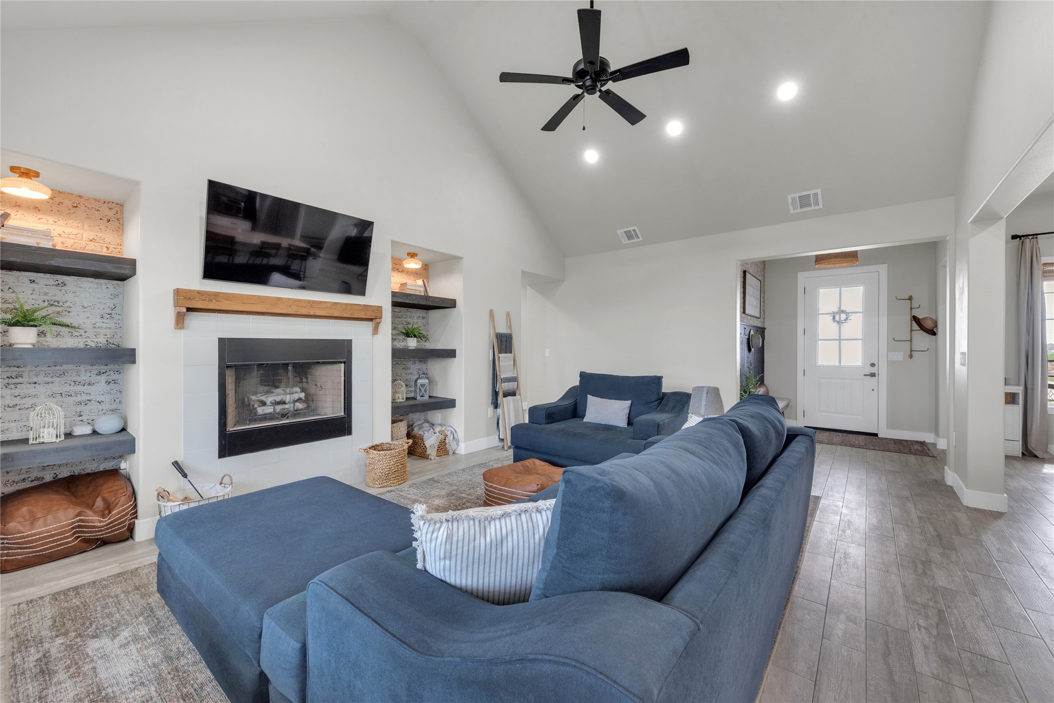 6017 Raspberry Lane Joshua TX 76058