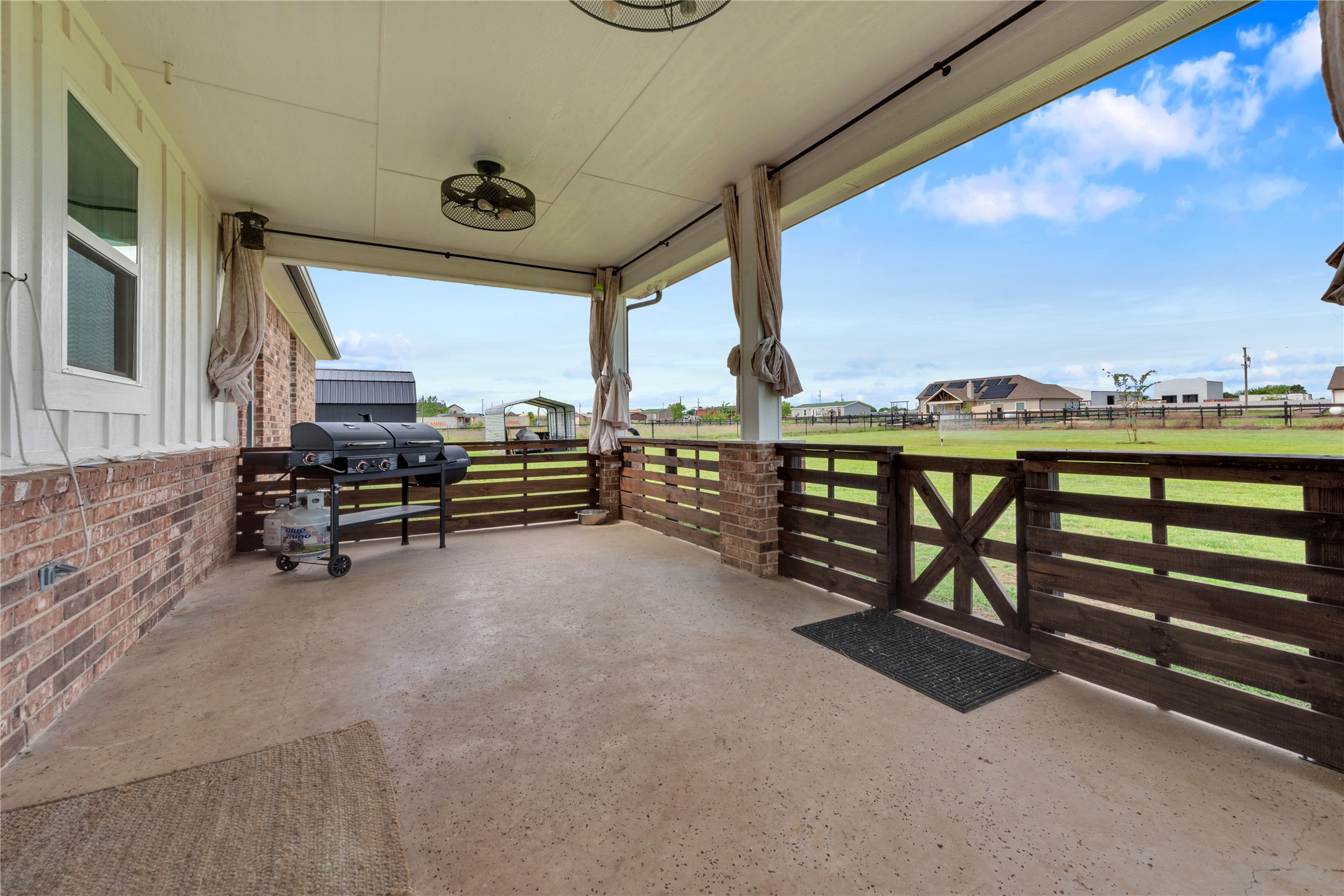 6017 Raspberry Lane Joshua TX 76058