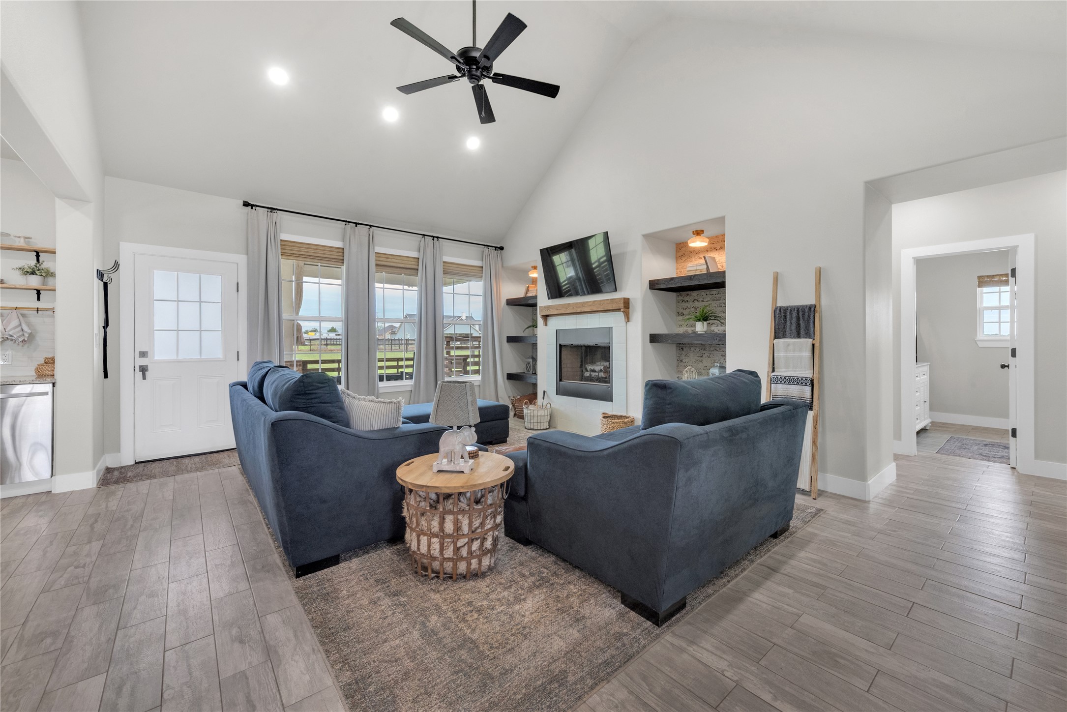 6017 Raspberry Lane Joshua TX 76058