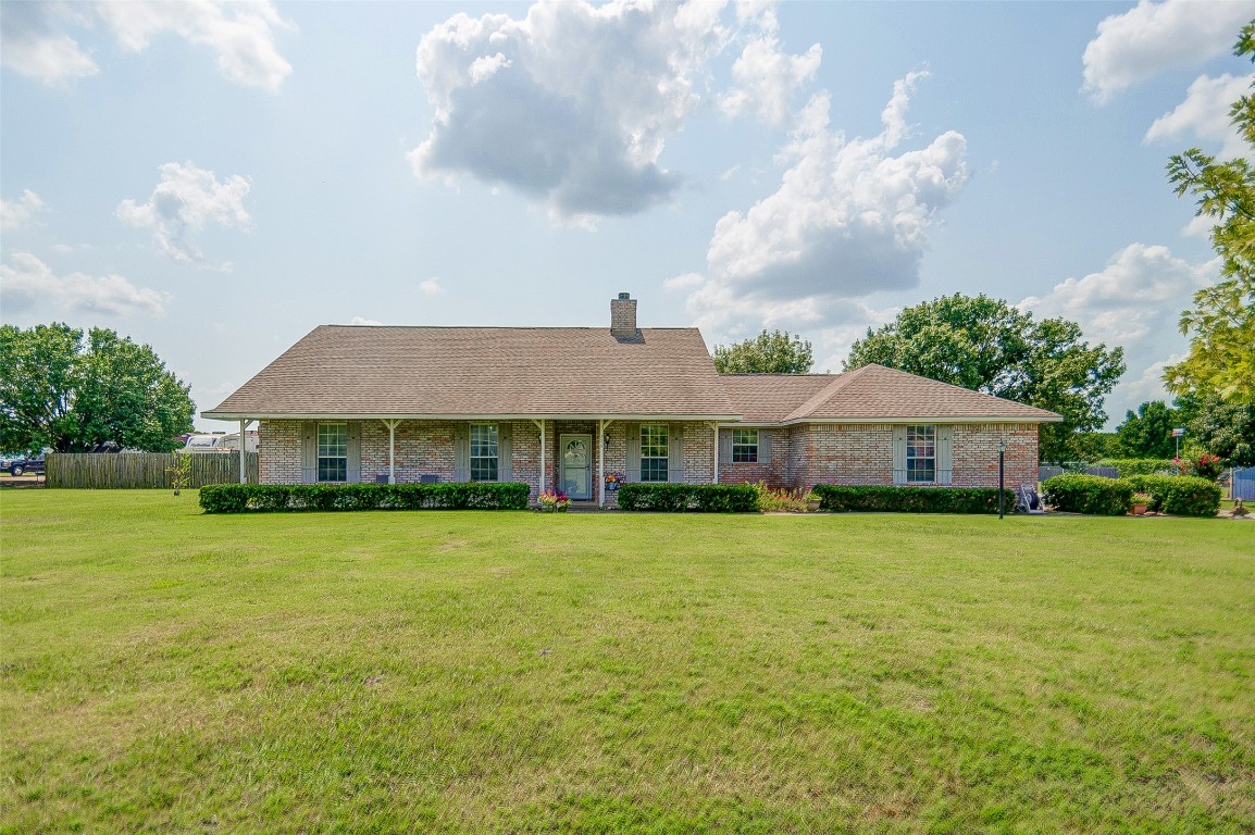 206 Meadowview Circle Van Alstyne TX 75495
