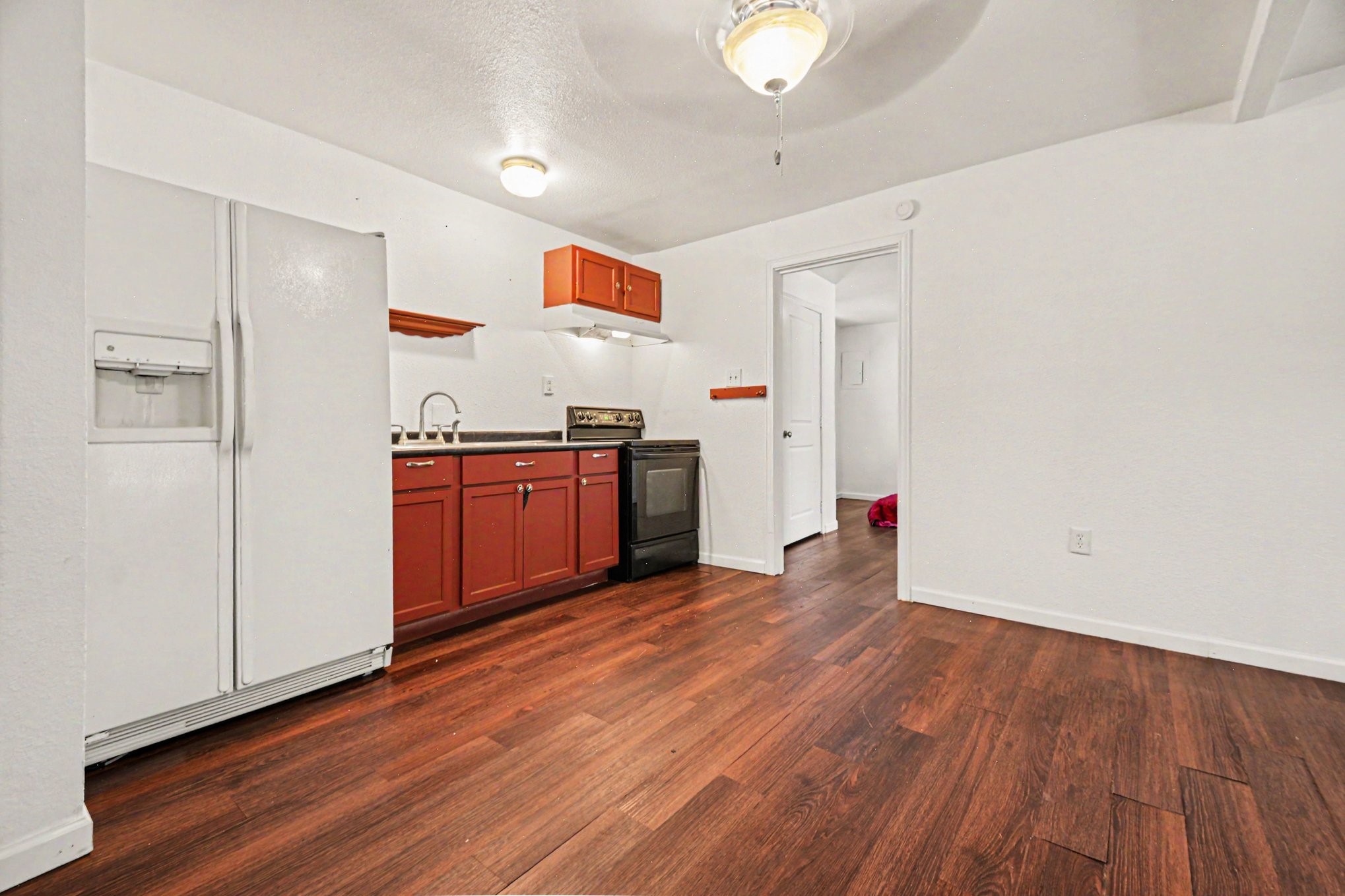 1001 Hillburn Drive Dallas TX 75217