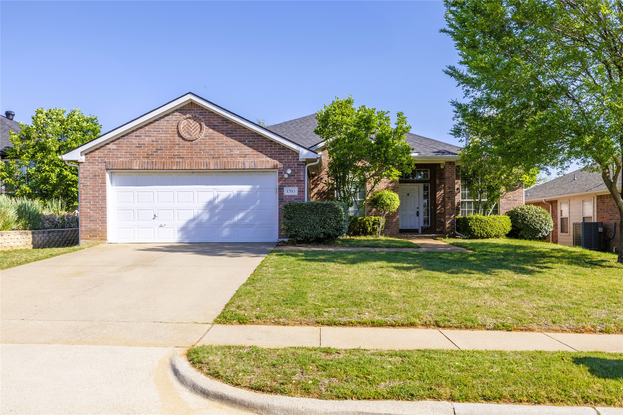 1703 Birch Lane Corinth TX 76210