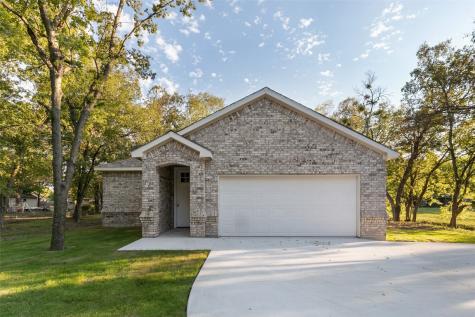 312 Collin Street Nevada TX 75173