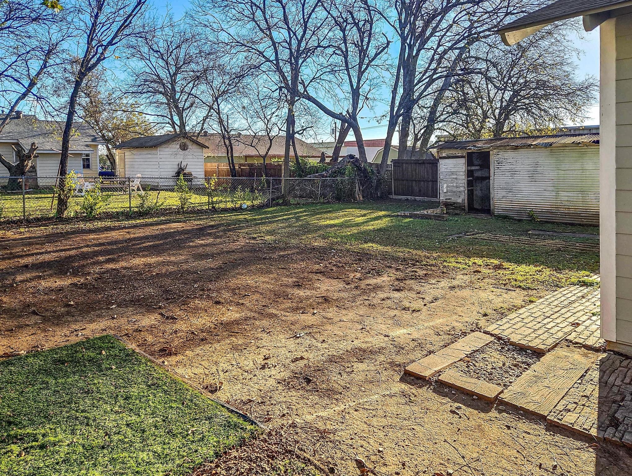 110 Ramsey Avenue Cleburne TX 76031