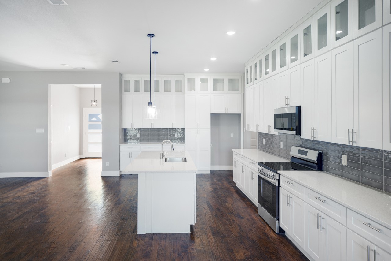 23690 Champion Drive Lindale TX 75771