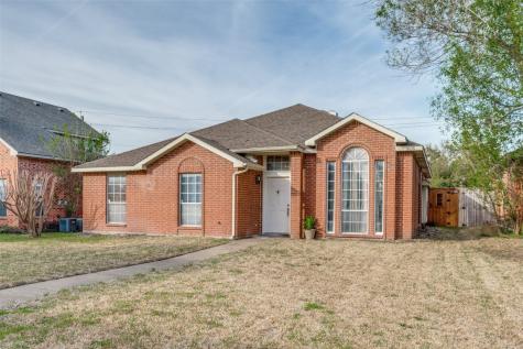 1806 Willow Creek Court Garland TX 75040