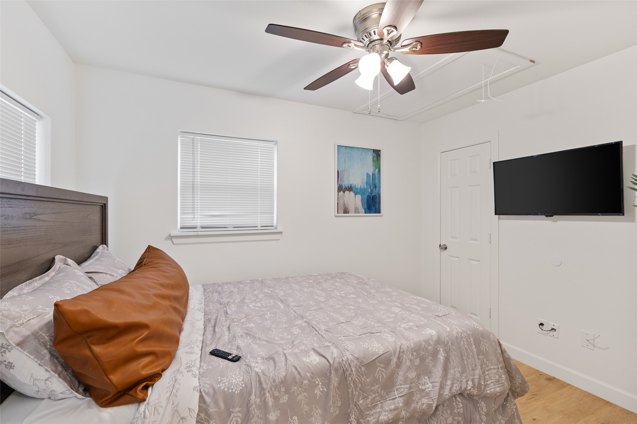2327 Langdon Avenue Dallas TX 75235