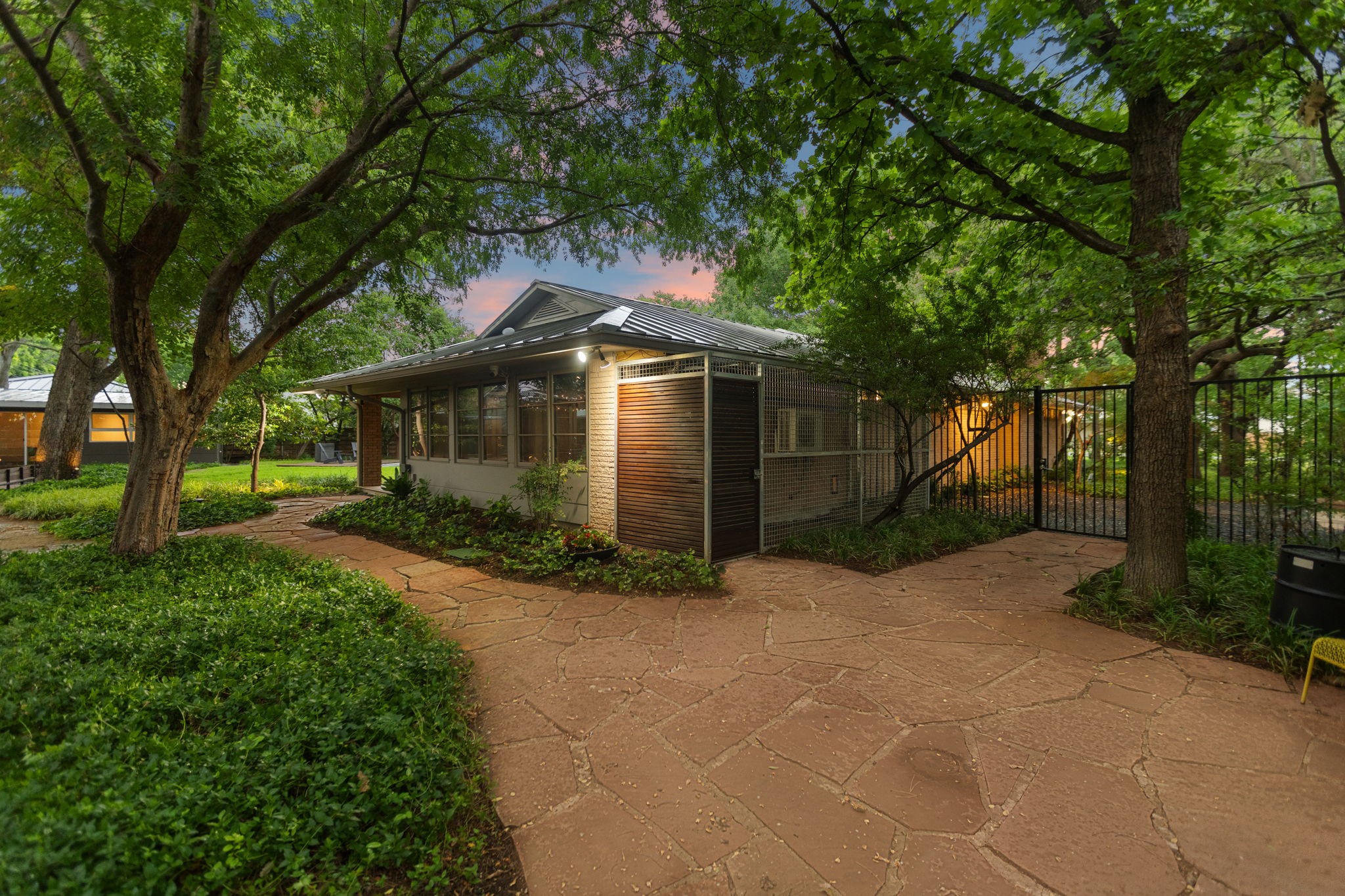 5907 Northaven Road Dallas TX 75230