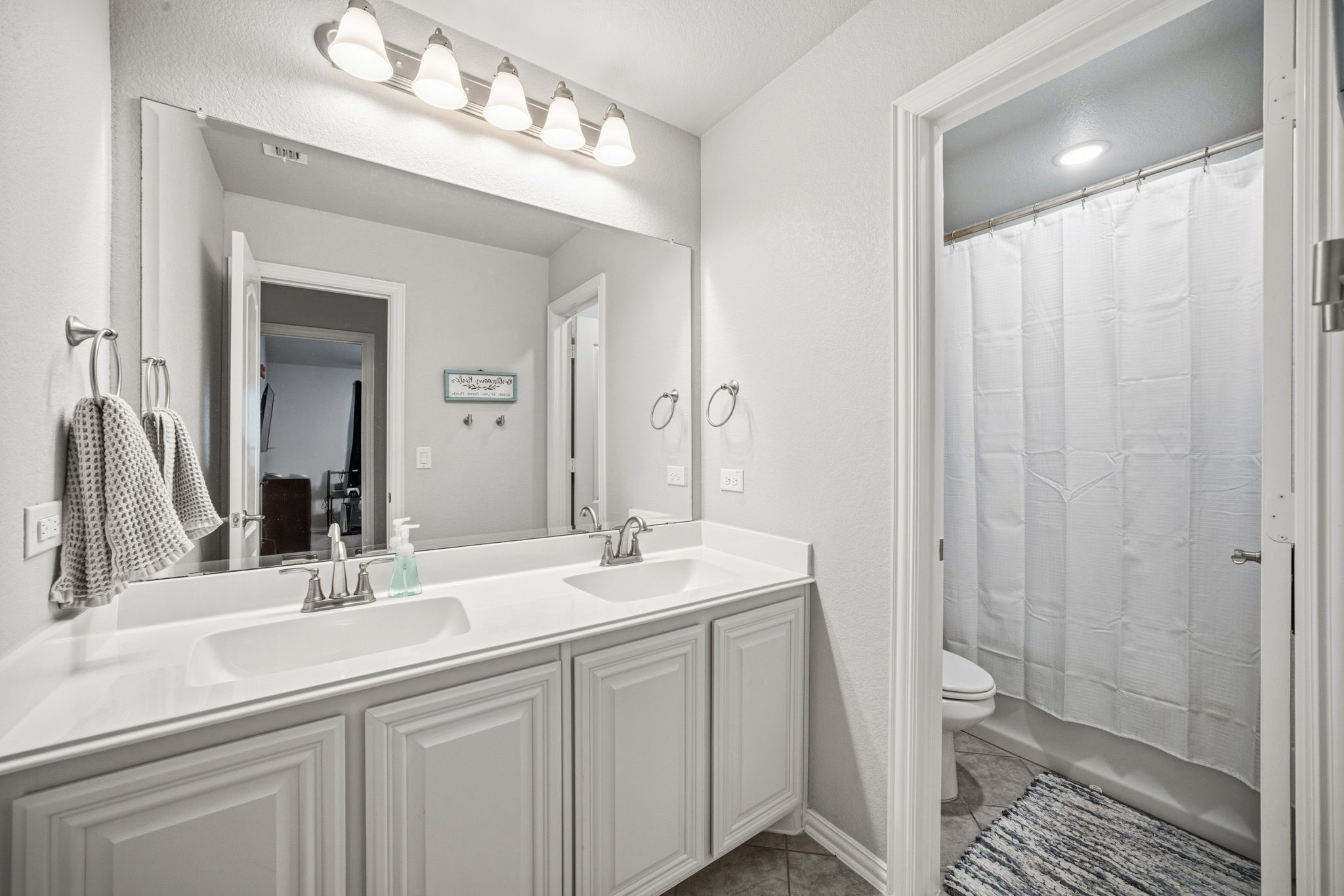 262 Firelight Drive Waxahachie TX 75165