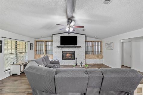 231 Cedarwood Drive Enchanted Oaks TX 75156