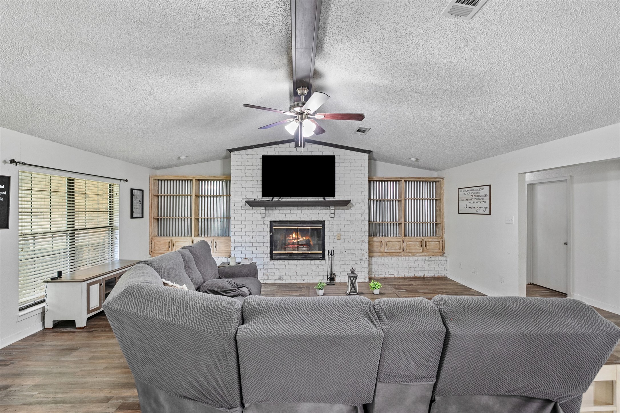 231 Cedarwood Drive Enchanted Oaks TX 75156