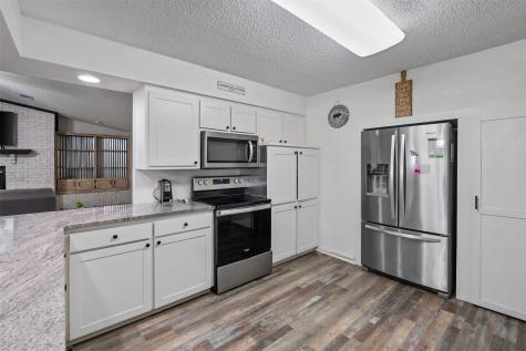 231 Cedarwood Drive Enchanted Oaks TX 75156
