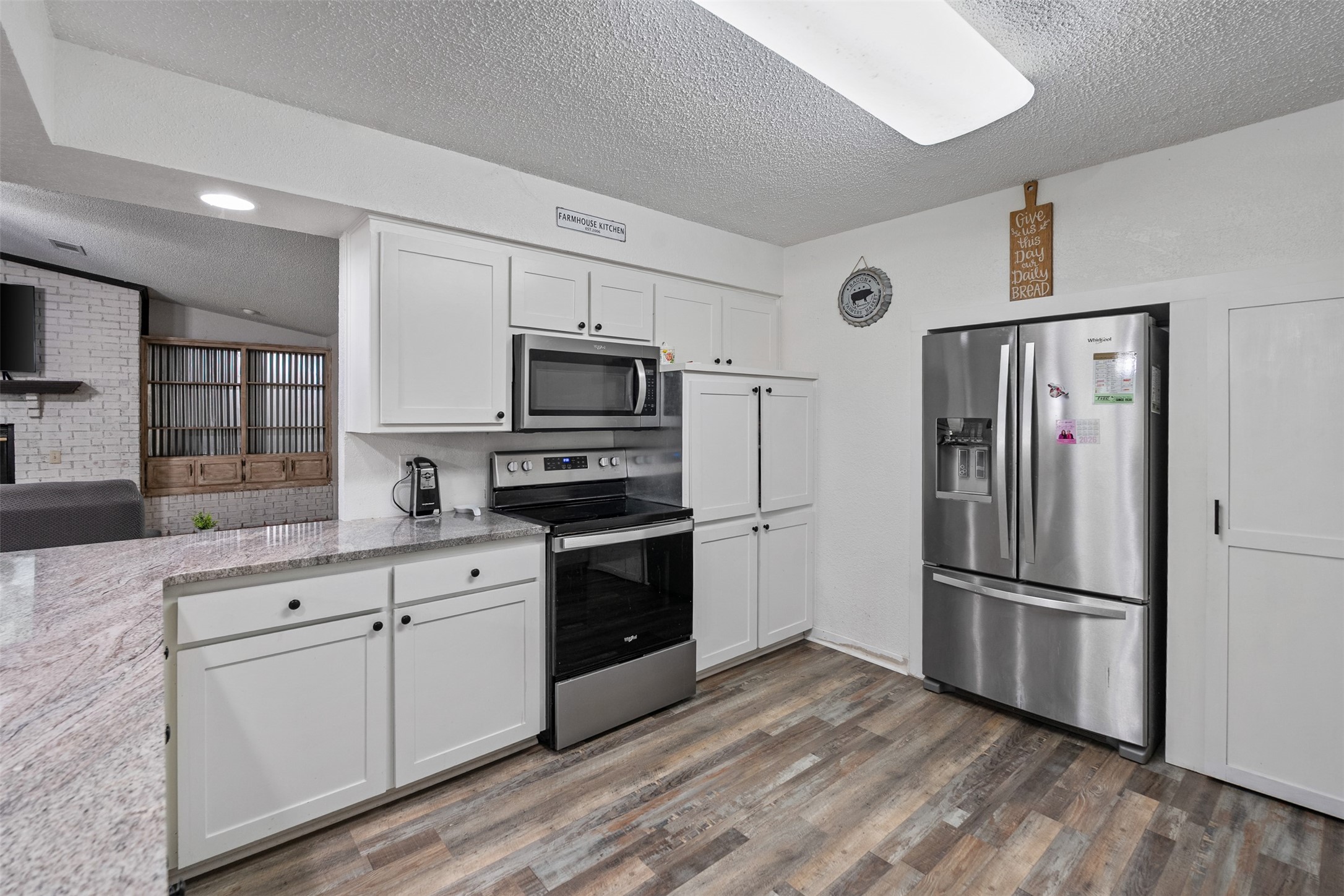 231 Cedarwood Drive Enchanted Oaks TX 75156