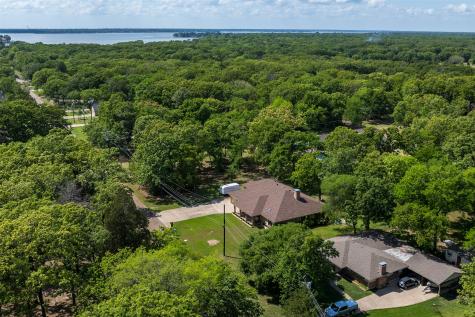 231 Cedarwood Drive Enchanted Oaks TX 75156