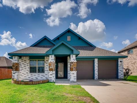 215 Belgian Street Waxahachie TX 75165