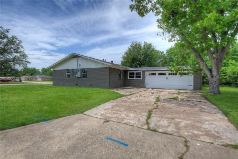 401 Lee Street Sulphur Springs TX 75482