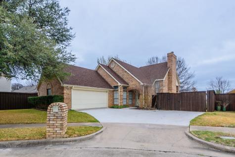 100 Coventry Court Irving TX 75061