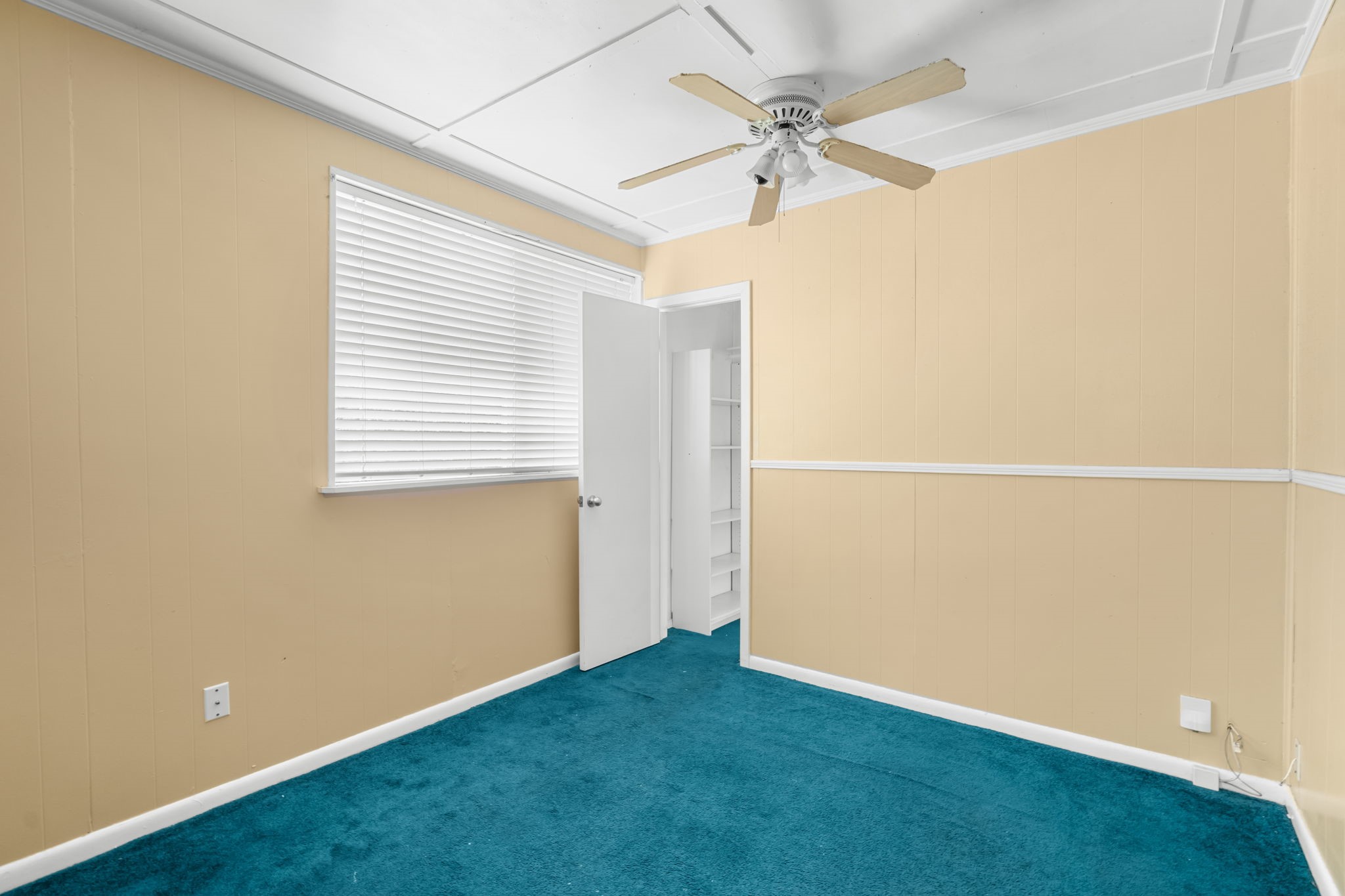 813 Truman Street Arlington TX 76011