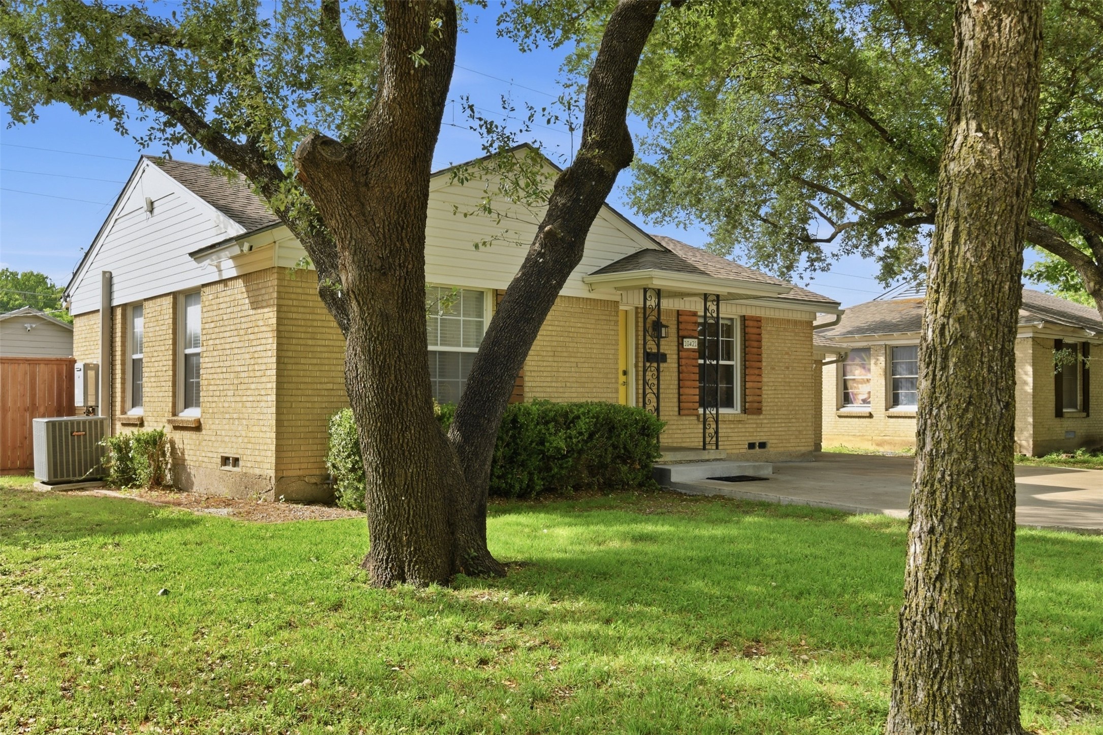 10421 Wood Dale Drive Dallas TX 75228