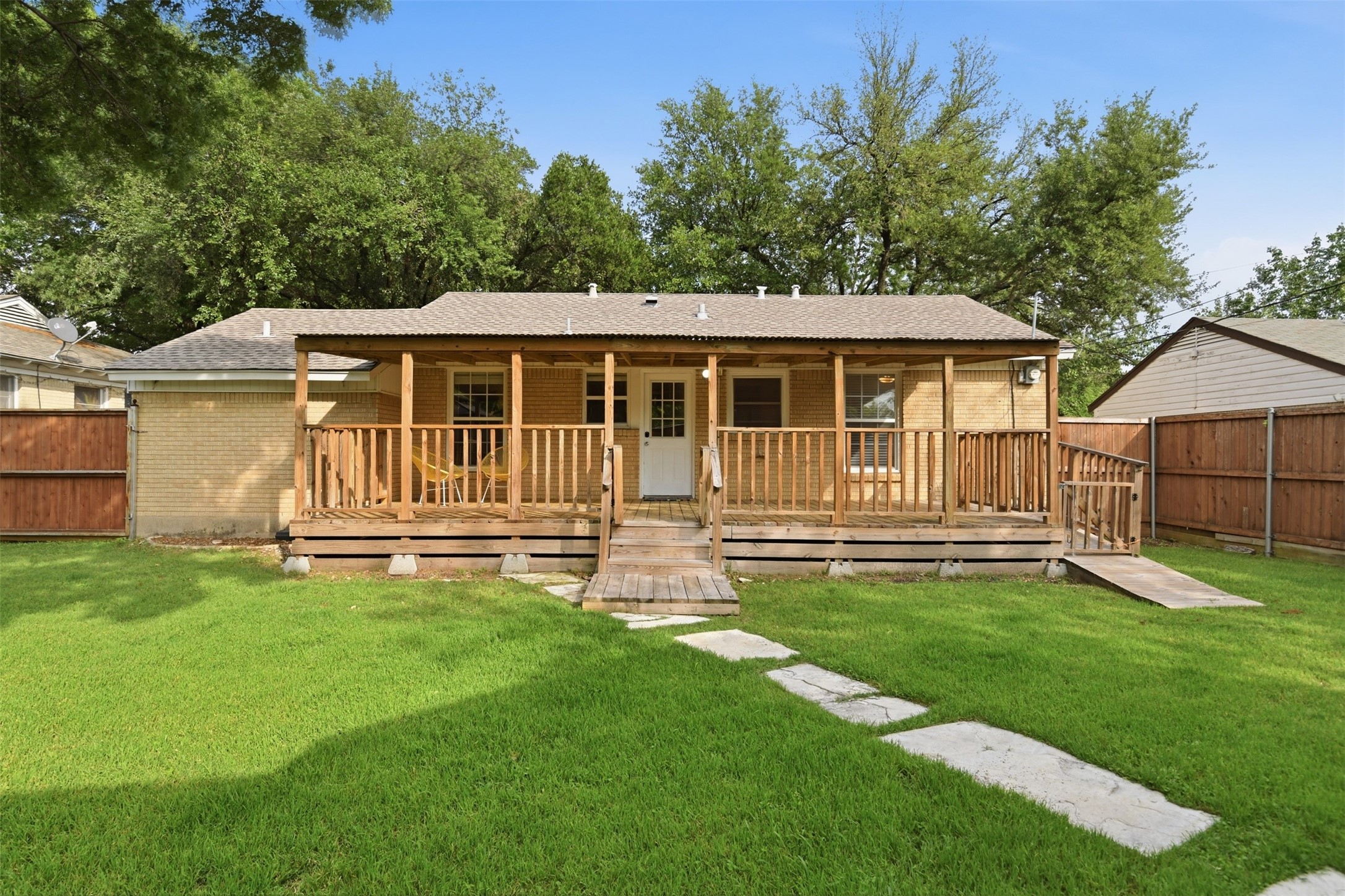 10421 Wood Dale Drive Dallas TX 75228