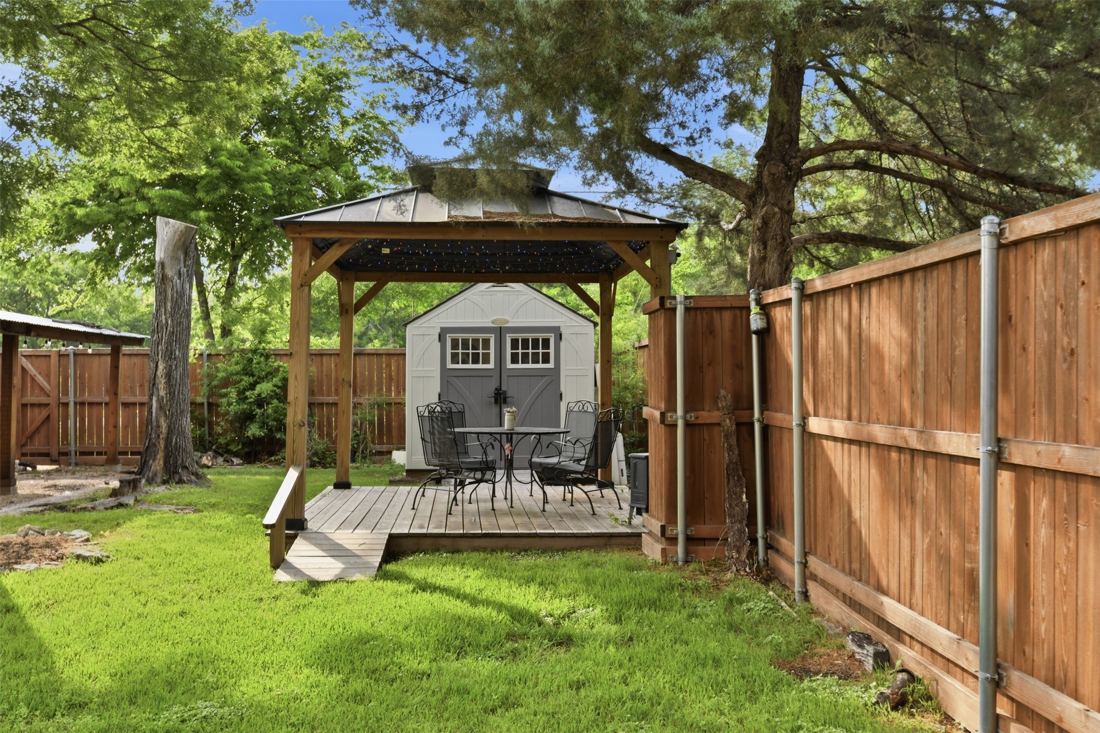 10421 Wood Dale Drive Dallas TX 75228