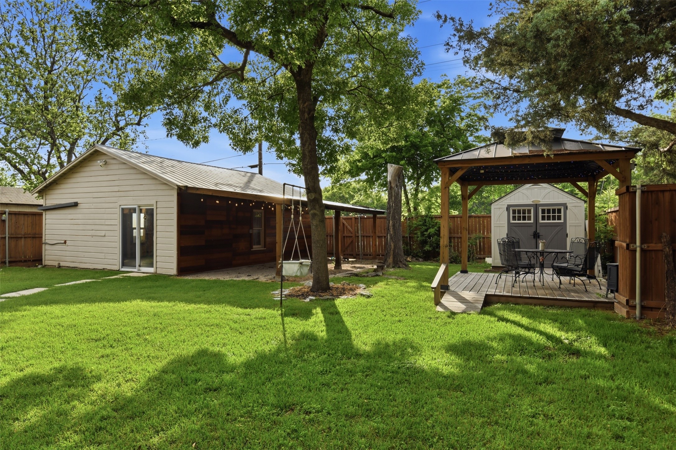 10421 Wood Dale Drive Dallas TX 75228