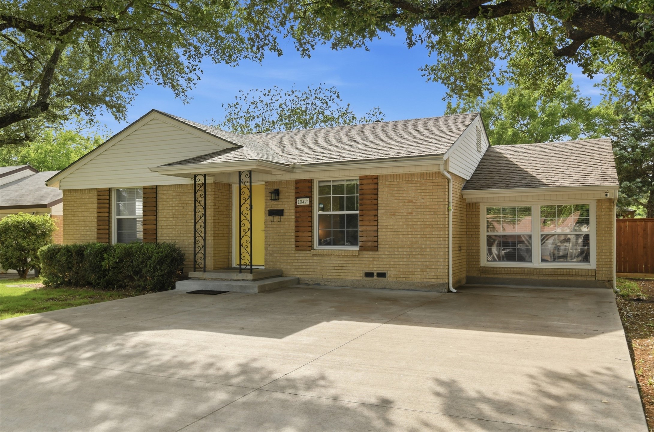 10421 Wood Dale Drive Dallas TX 75228